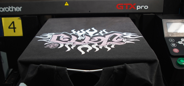 สกรีน DTG สีสด สำหรับแบรนด์เสื้อ ตำบล/แขวงแก่งศรีภูมิ ภูหลวง เลย | สกรีนเสื้อ DTG / DTF พร้อมประเมินราคาฟรี